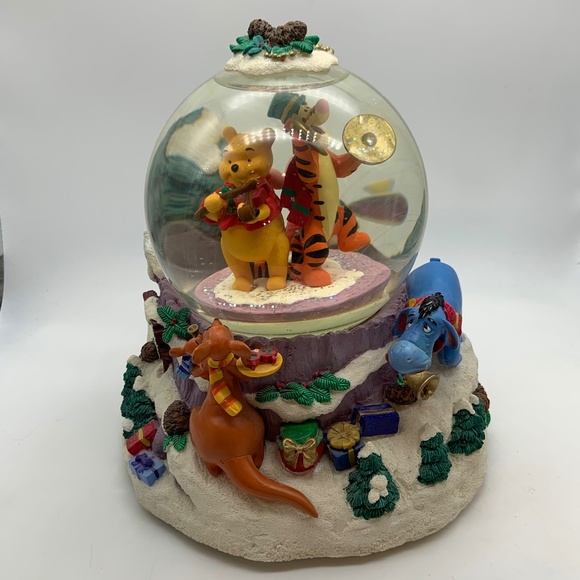 Vintage Disney Winnie the Pooh & Friends We Wish You A Merry Christmas Snowglobe - Picture 1 of 16